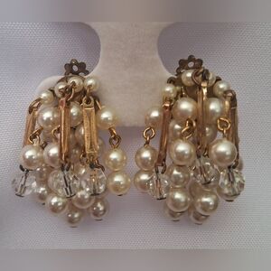 Stunning Vintage Pearl & Crystal Goldtone Clip Earrings Dangle Cha-Cha Wedding